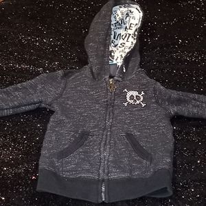 Baby skull & crossbone sweater